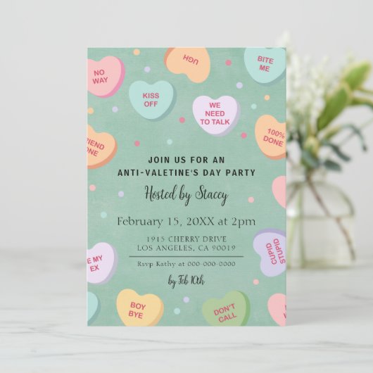 Candy Hearts Anti-Valentinstag-Party Einladung (Stehend Vorderseite)