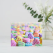 Candy Hearts Valentine Postkarte (Stehend Vorderseite)