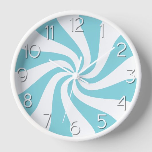 Candy Peppermint Swirl Light Blue und White Clock Uhr (Vorderseite)