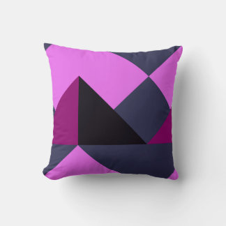 Candy Pink, Eggplant, blue, and jaguar geometric Kissen