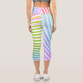 Candy Stripe Pastel Rainbow Happy Color Capri Leggings (Rückseite)