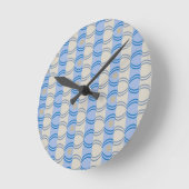 Candystripe Blau auf lagertan Runde Wanduhr (Winkel)