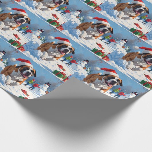 Cane Corso läuft im Schnee mit Weihnachtshut Geschenkpapier (Ecke)