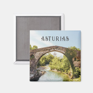 Cangas de Onís Brücke, Asturien Reise Magnet