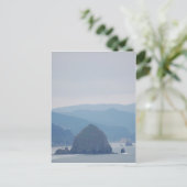 Cannon Beach Haystack im Nebel Postkarte (Stehend Vorderseite)