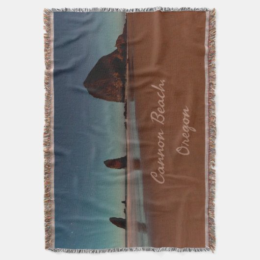 Cannon Beach Oregon Haystack Rock Decke (Vorderseite Vertikal)