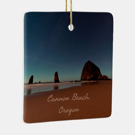Cannon Beach Oregon Haystack Rock Keramikornament (Rechts)