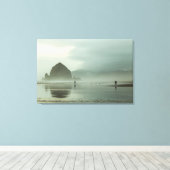 Cannon Beach, Oregon Leinwanddruck (Insitu (Holzboden))