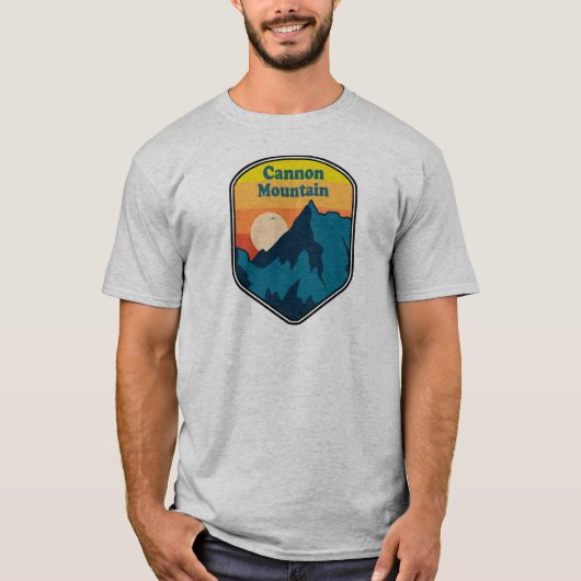 Cannon Mountain New Hampshire Sunrise T-Shirt (Vorderseite)