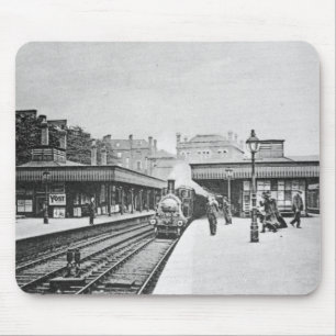 Canonbury Station, Islington, c.1905 Mousepad
