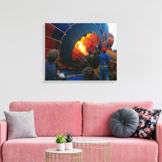 Canvas Print - Filling Hot Air Ballon Leinwanddruck (Insitu (Wohnzimmer))