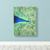 Canvas print - Pfau mit feingefangenem Schwanz Leinwanddruck (Insitu (Holzboden))