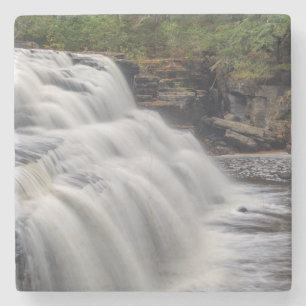 Canyon Falls am Sturgeon River bei L'Anse Steinuntersetzer