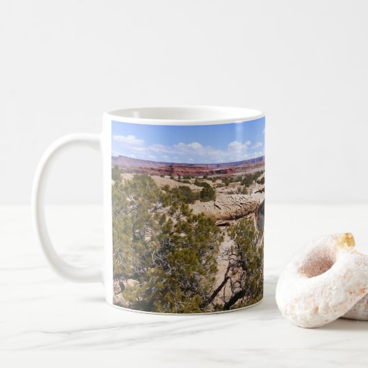 Canyonlands Blick vom Cave Springs Trail Kaffeetasse (Mit Donut)