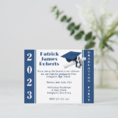 Cap & Diploma, Dunkelblauer Abschluss Einladung (Stehend Vorderseite)