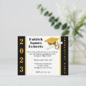 Cap & Diploma, Gold & Black Abschluss Einladung (Stehend Vorderseite)
