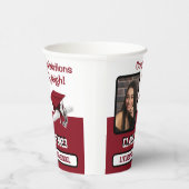 Cap & Diploma, Kardinal Red & White Abschluss Pappbecher (Rechts)