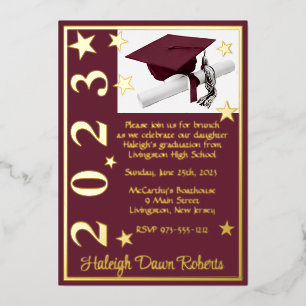 Cap, Diploma & Stars, Maroon & White Abschluss Folieneinladung