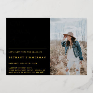 Cap Gown Es geht zur Absolventen-Party Folieneinladung