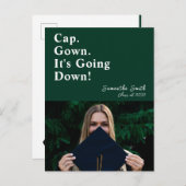 Cap Gown - Grüner moderner Abschluss Einladungspostkarte (Vorne/Hinten)