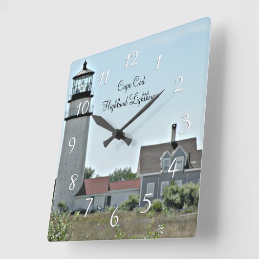 Cape Cod Highland Lighthouse Quadratische Wanduhr (Winkel)
