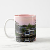 Cape Coral, Florida Kanal, Zweifarbige Tasse (Links)