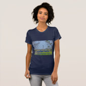 Cape Hatteras Lighthouse aus der Wetlands-Reihe T-Shirt (Vorne ganz)