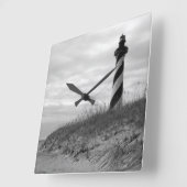 Cape Hatteras Lighthouse Quadratische Wanduhr (Winkel)
