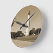Cape May Lighthouse Runde Wanduhr (Winkel)