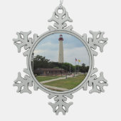 Cape May Lighthouse Schneeflocken Zinn-Ornament (Vorderseite)