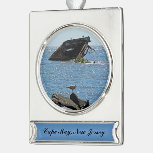 Cape May Shipwreck Banner-Ornament Silber (Links)