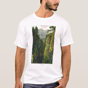 Capilano Schlucht-Ansicht des Kronen-Berges T-Shirt