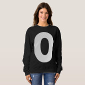 Capital O Bold Alphabet Letter Monogram Uppercase  Sweatshirt (Vorne ganz)