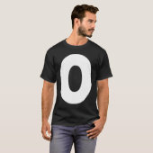 Capital O Bold Alphabet Letter Monogram Uppercase T-Shirt (Vorne ganz)