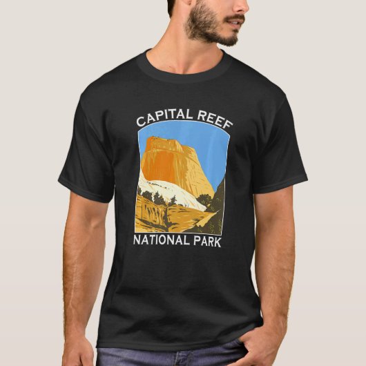 Capitol Reef National Park Utah Outdoors Hiking So T-Shirt (Vorderseite)