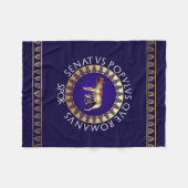 Capitoline Wolf Fleecedecke (Vorderseite (Horizontal))