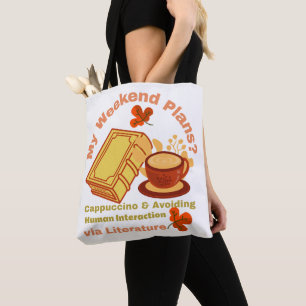 Cappuccino und Buch Tasche
