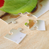 Caprese Salat. Tomate- und Mozzarellascheiben Puzzle (Seite)