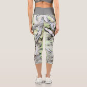 Capri Leggings mit grauem und grünem Abstract-Desi (Rückseite)