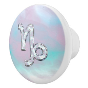 Capricorn Sign auf Mutter von Pearl Nacre Style Keramikknauf