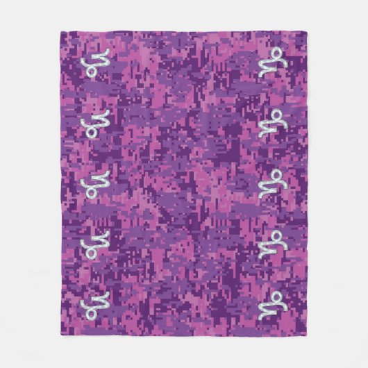 Capricorn-Zeichen auf Fuchsia Digital Camouflage Fleecedecke (Vorderseite)
