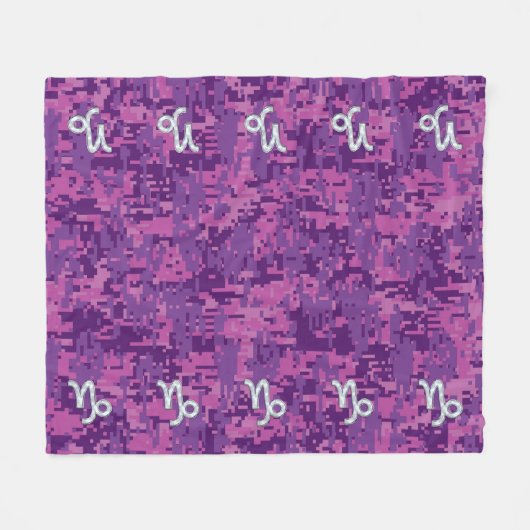 Capricorn-Zeichen auf Fuchsia Digital Camouflage Fleecedecke (Vorderseite (Horizontal))