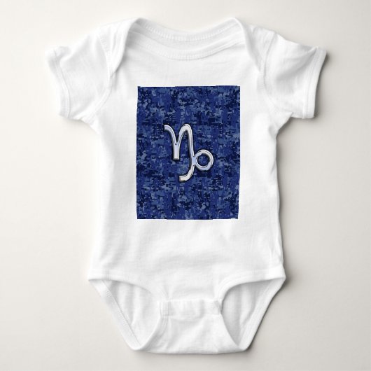 Capricorn Zodiac Sign auf Navy Digital Camouflage Baby Strampler (Vorderseite)