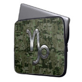 Capricorn Zodiac Symbol Green Digital Camouflage Laptopschutzhülle (Vorderseite Links)