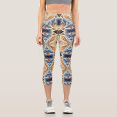 Capris, ein trendiger, vielfarbiger Stoffmuster Capri Leggings (Vorderseite)