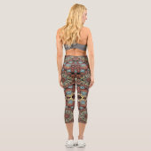 Capris, ein trendiger, vielfarbiger Stoffmuster Capri Leggings (Rückseite)