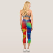 Capris, ein trendiger, vielfarbiger Stoffmuster Capri Leggings (Rückseite)