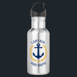 Captain Boat Name Anchor Gold Style Laurel Star Edelstahlflasche<br><div class="desc">Eine Personalisierte Edelstahl-Wasserflasche mit Ihrem Captain-Rang oder einem anderen Titel und Ihrem Bootsnamen,  Familiennamen oder anderen gewünschten Text. Mit eigens dafür entworfenen nautischen Bootsankern,  goldenen Blätter und Sternemblem. Macht ein großartiges Geschenk für jeden Anlass.</div>