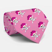 Captain Grace, Piratenmode, Pink Pirates-Flagge Krawatte (Gerollt)