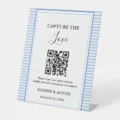 Capture Liebe QR CodeDusty Blue Hochzeit Sockelschild (Vorderseite)